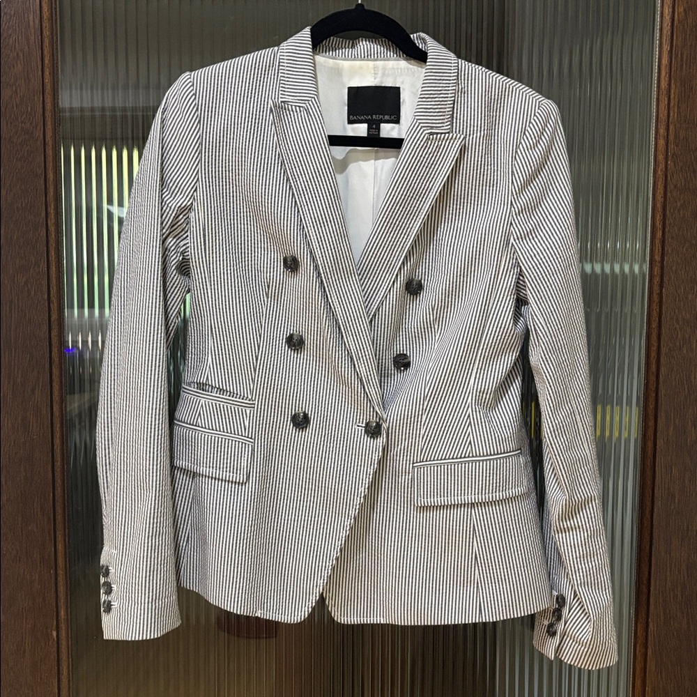 Banana Republic Black and White Blazer